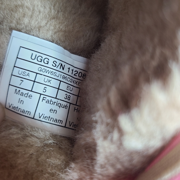 UGG Disco Stripe Platform Slide Slippers 1120875 Size 7 NWOB - Picture 15 of 15